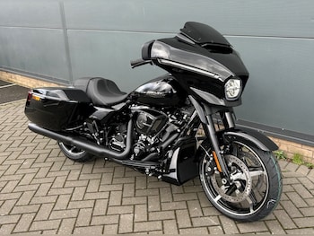 Used Harley-Davidson TOURING FLHX STREET GLIDE 2024 for sale - bike-70071718: Photo