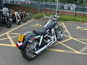 Used Harley-Davidson CVO FXDSE2 SCREAMIN EAGLE DYNA 2008 for sale - bike-74572164: Photo