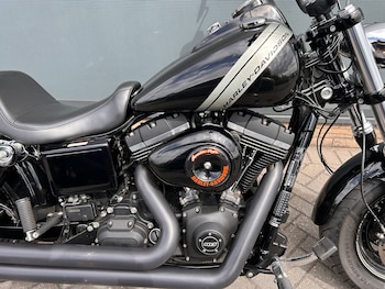 Used Harley-Davidson DYNA FXDF FAT BOB 2017 for sale - bike-79439569: Photo