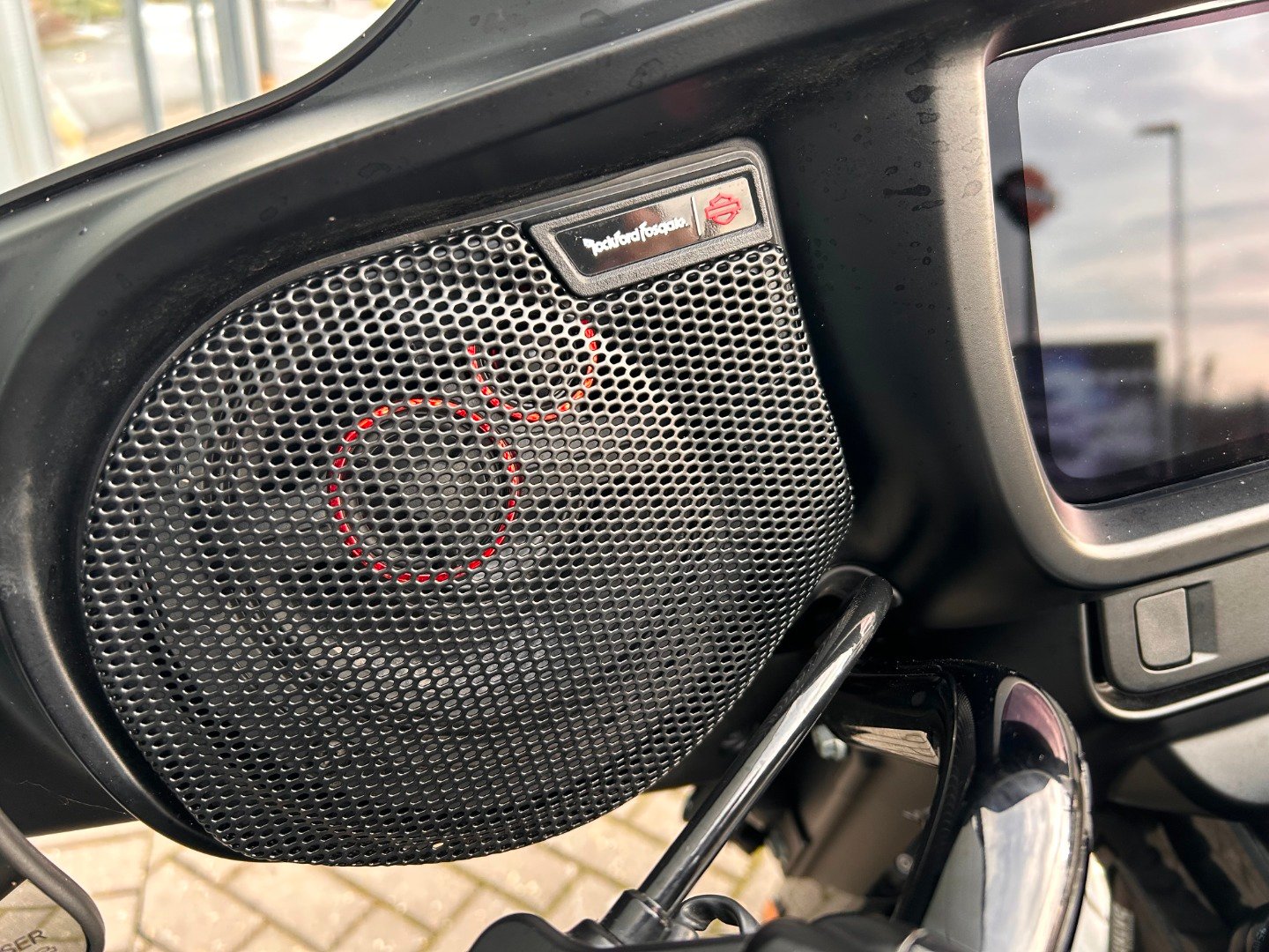 Harley-Davidson STREET GLIDE