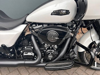 Used Harley-Davidson TOURING FLRT ROAD GLIDE 2025 for sale - bike-76726072: Photo