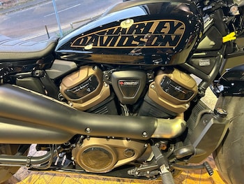 Used Harley-Davidson Sportster S 2022 for sale - bike-73485381: Photo