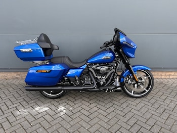 Used Harley-Davidson TOURING FLHX STREET GLIDE 2025 for sale - bike-78243222: Photo