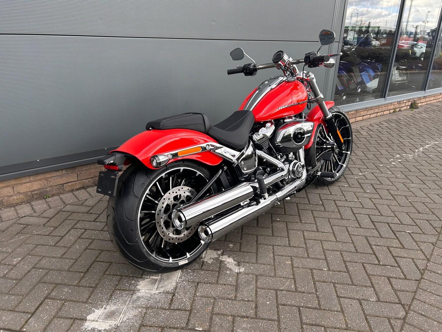 Used Harley-Davidson SOFTAIL BREAKOUT 117 2026 for sale - 78403043: Photo 3