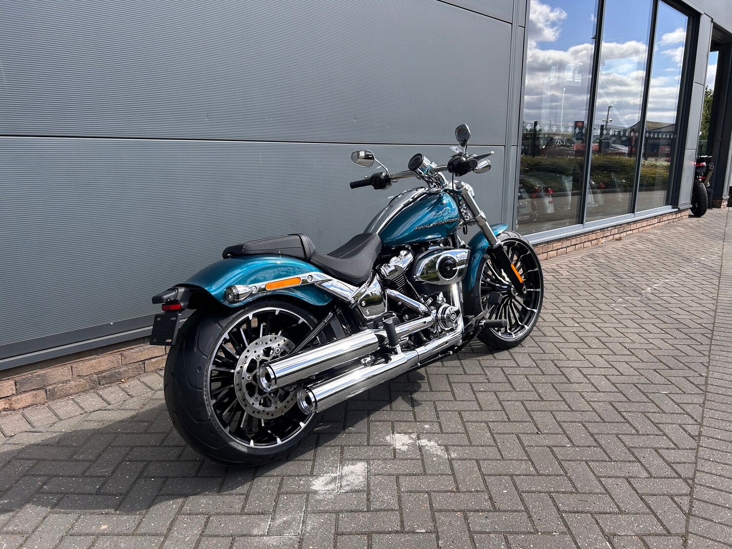 Used Harley-Davidson SOFTAIL BREAKOUT 117 for sale - 78559162: Photo 3