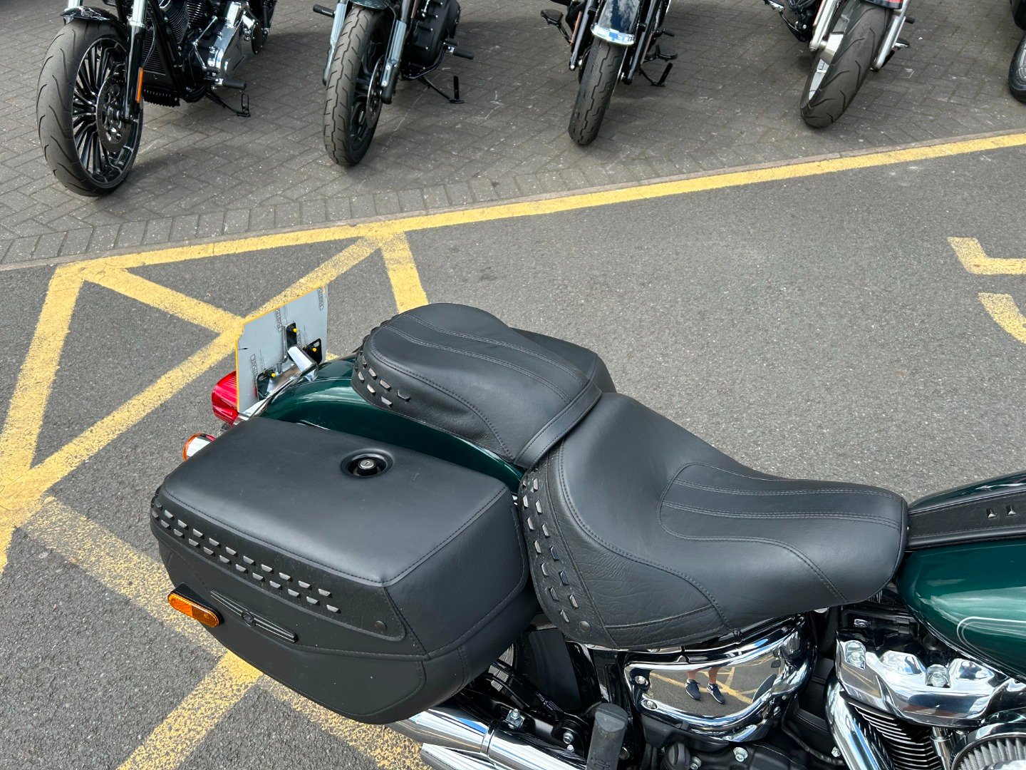 Harley-Davidson SOFTAIL FLHCS HERITAGE CLASSIC 114