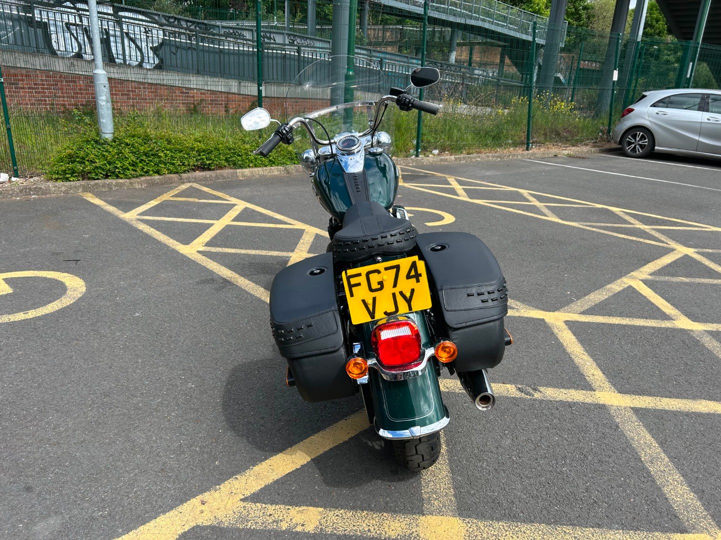 Harley-Davidson SOFTAIL FLHCS HERITAGE CLASSIC 114