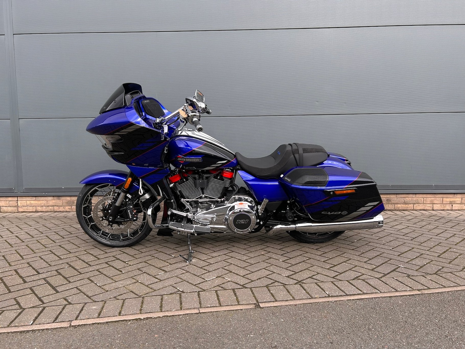 Used Harley-Davidson CVO FLTRXSE ROAD GLIDE 2026 for sale - 77977340: Photo 2