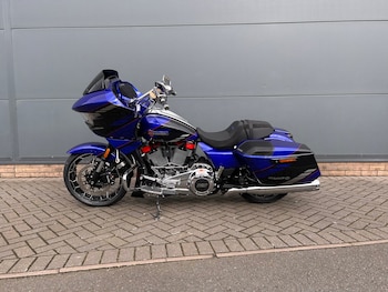 Used Harley-Davidson CVO FLTRXSE ROAD GLIDE 2026 for sale - bike-77977340: Photo