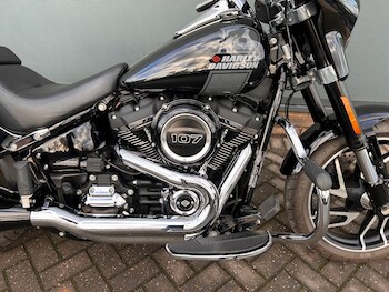 Used Harley-Davidson SOFTAIL SPORT GLIDE 2024 for sale - bike-77162432: Photo