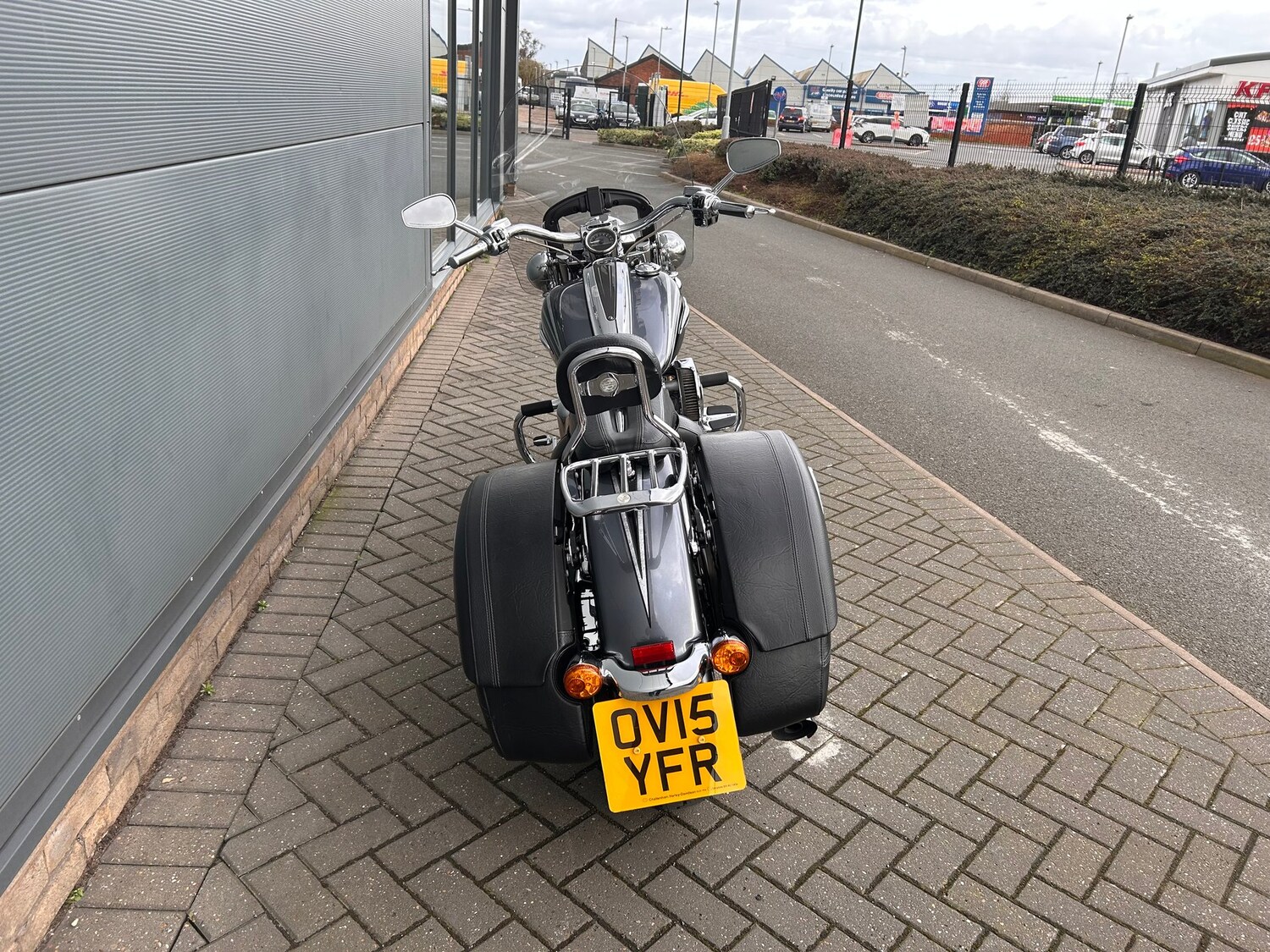 Harley-Davidson CVO FLSNSE SOFTAIL DELUXE