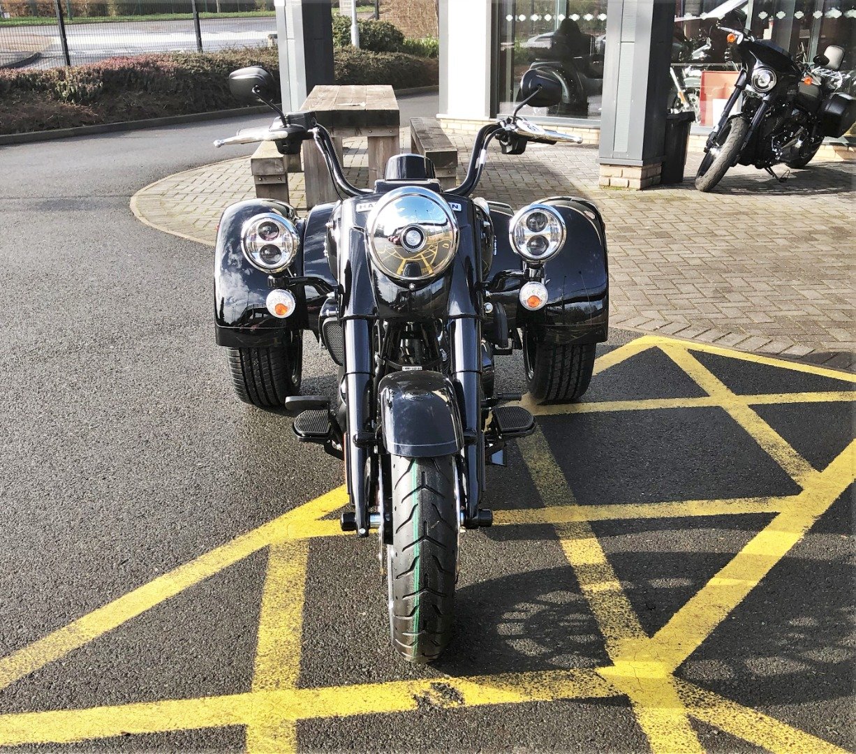 Harley-Davidson TRIKE FLRT FREEWHEELER