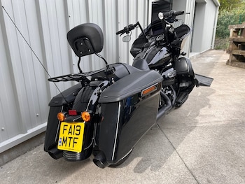 Used Harley-Davidson TOURING FLTRXS ROAD GLIDE SPECIAL 2019 for sale - bike-78762772: Photo