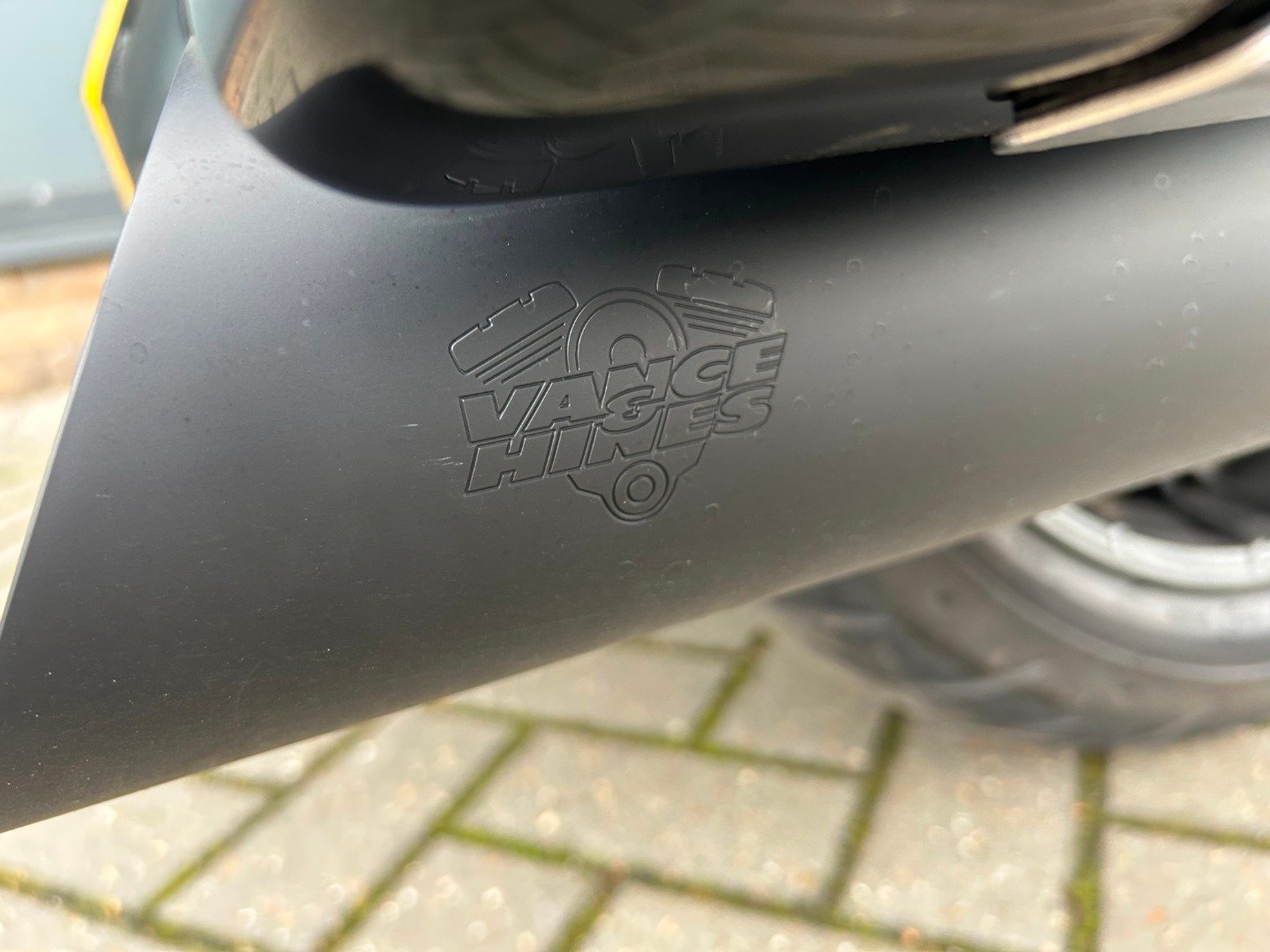 Harley-Davidson TOURING FLHRXS ROAD KING SPECIAL