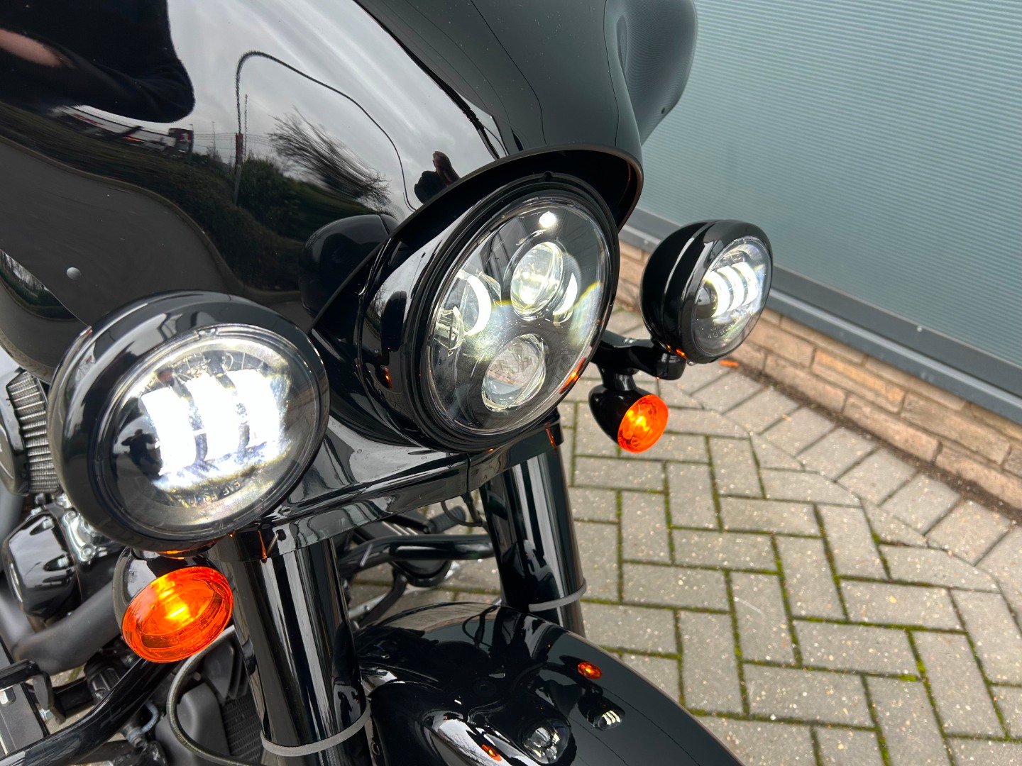 Harley-Davidson TOURING FLHRXS ROAD KING SPECIAL