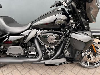 Used Harley-Davidson TOURING FLHXU STREET GLIDE ULTRA 2025 for sale - bike-79439564: Photo