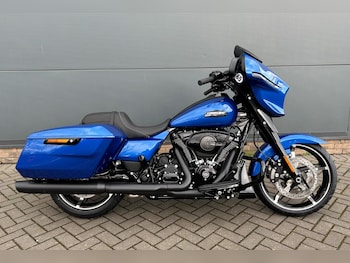Used Harley-Davidson TOURING FLHX STREET GLIDE 2024 for sale - bike-70071710: Photo