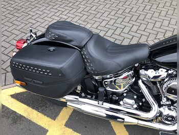 Used Harley-Davidson SOFTAIL FLHCS HERITAGE CLASSIC 114 2025 for sale - bike-68605380: Photo