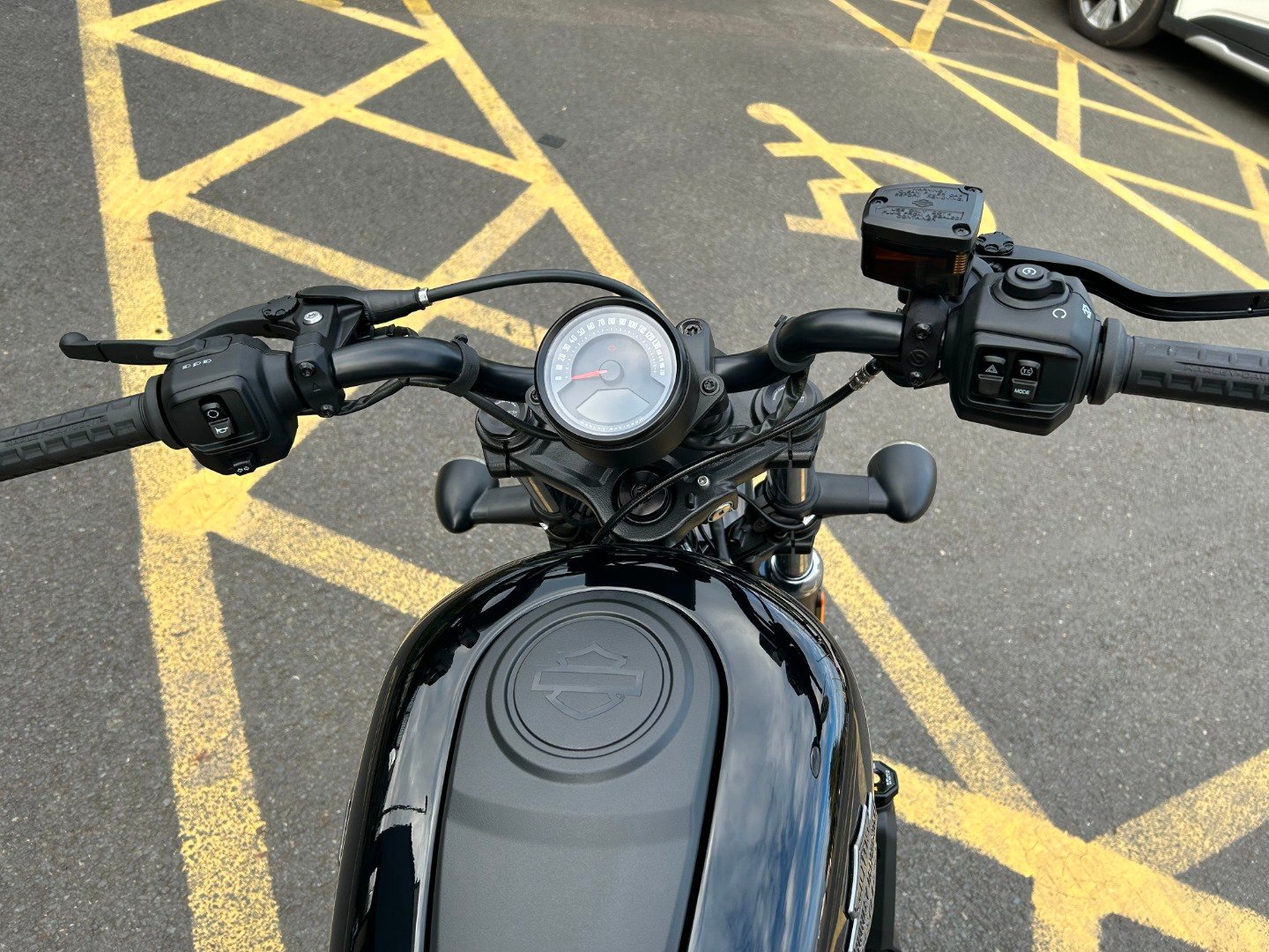 Harley-Davidson NIGHTSTER 975