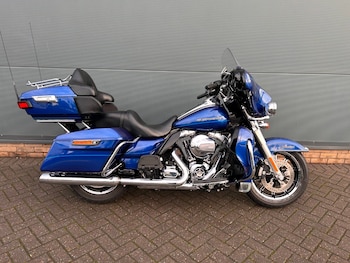 Used Harley-Davidson TOURING FLHTK ULTRA LIMITED 2016 for sale - bike-76758957: Photo