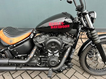 Used Harley-Davidson SOFTAIL FXBB STREET BOB 2019 for sale - bike-75476232: Photo