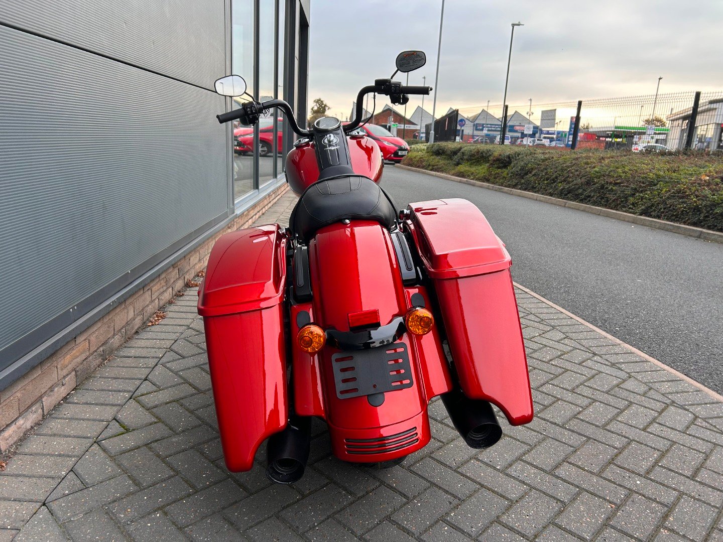 Harley-Davidson TOURING FLHRXS ROAD KING SPECIAL