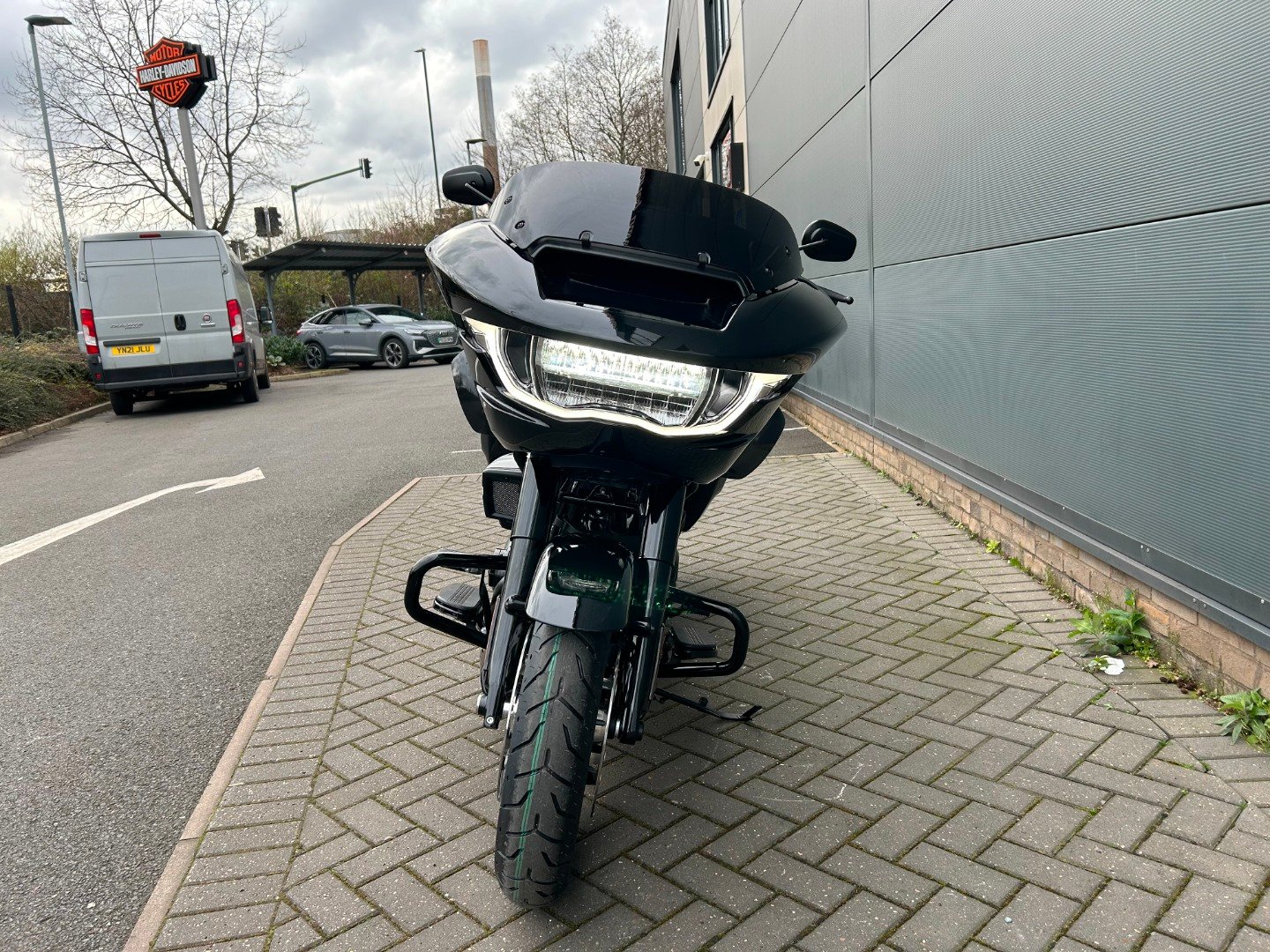 Harley-Davidson TOURING FLTRX ROAD GLIDE