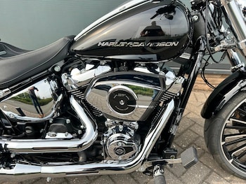 Used Harley-Davidson SOFTAIL FXBR BREAKOUT 2025 for sale - bike-75550560: Photo