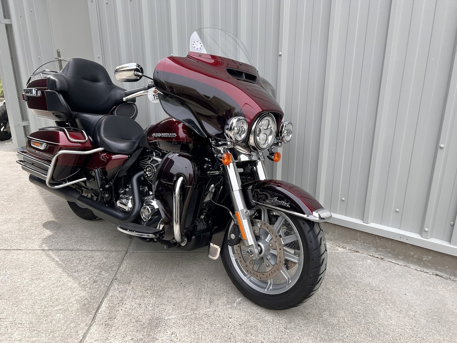 Used Harley-Davidson TOURING FLHTKL ULTRA LIMITED LOW 2015 for sale - 78243220: Photo 2