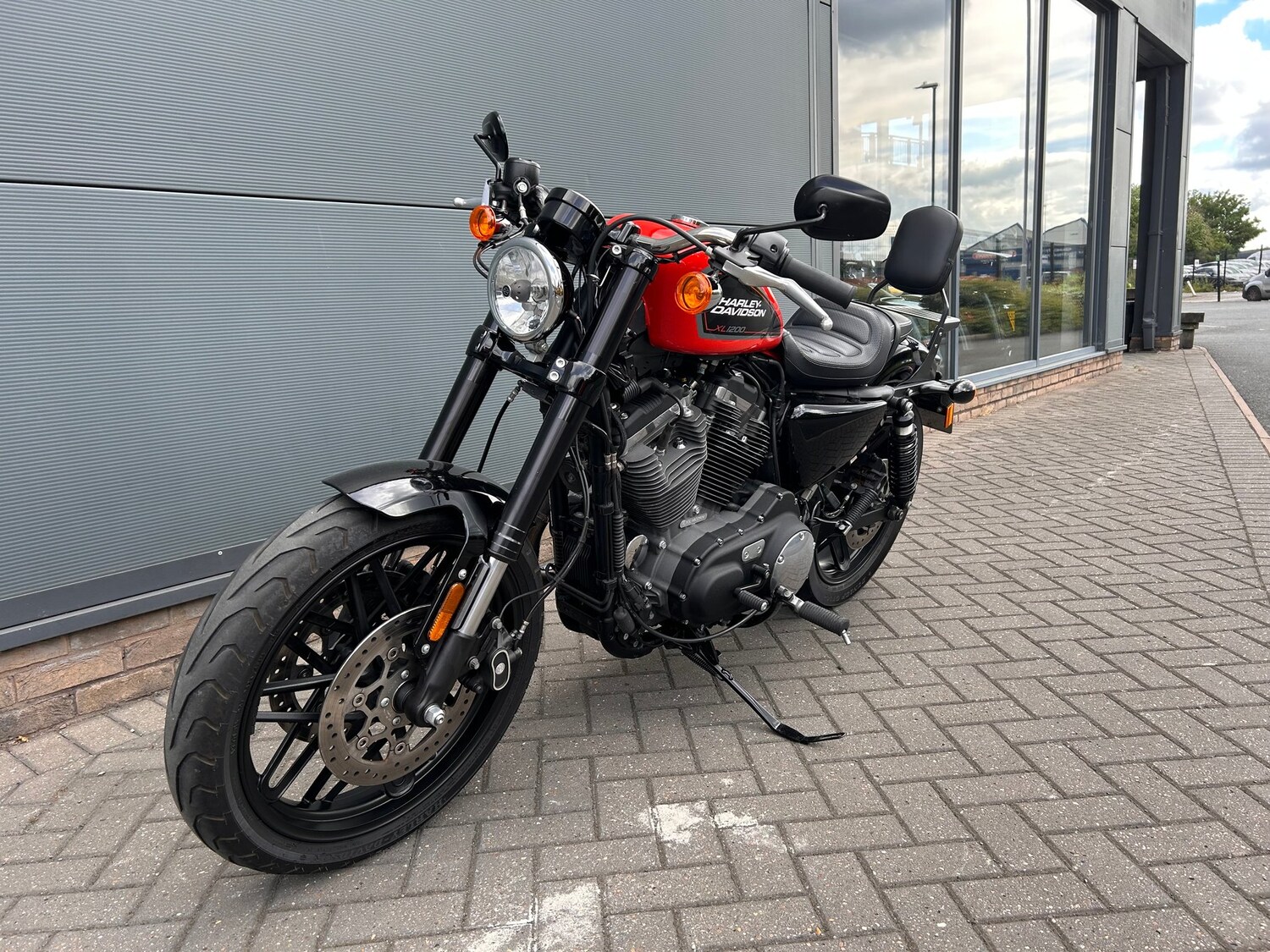 Used Harley-Davidson SPORTSTER XL1200CX ROADSTER 2019 for sale - 78762773: Photo 4