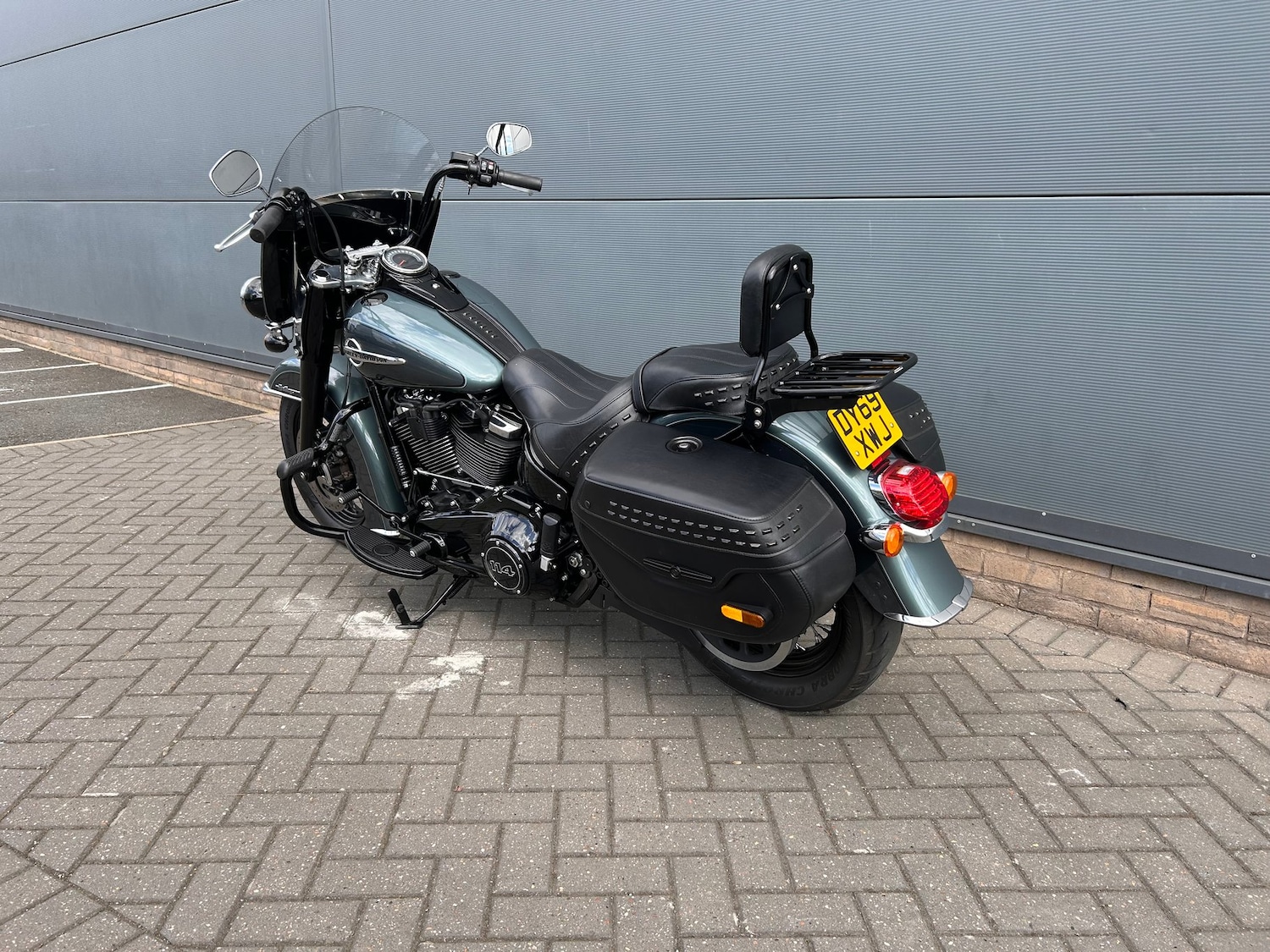 Used Harley-Davidson SOFTAIL FLHCS HERITAGE CLASSIC 114 2019 for sale - 78559163: Photo 5