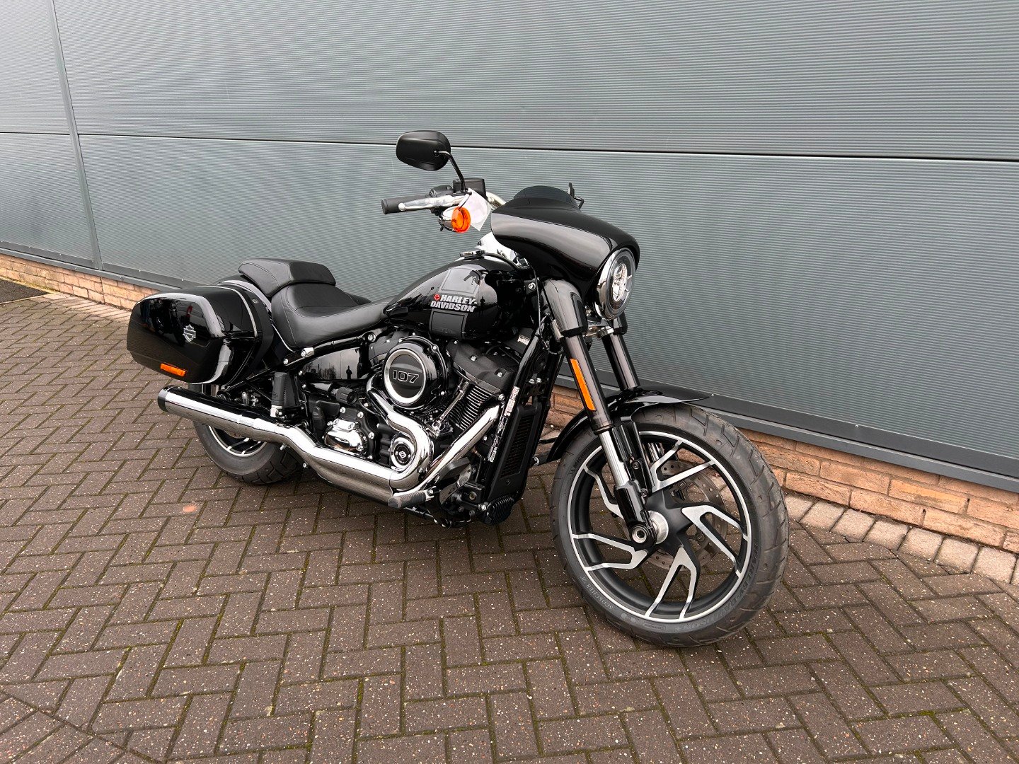 Harley-Davidson SOFTAIL SPORT GLIDE