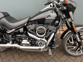 Used Harley-Davidson SOFTAIL SPORT GLIDE 2024 for sale - bike-77162431: Photo