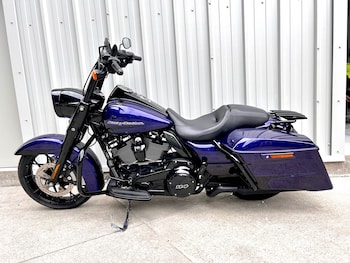 Used Harley-Davidson TOURING FLHRXS ROAD KING SPECIAL 2019 for sale - bike-78243219: Photo