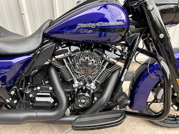 Used Harley-Davidson TOURING FLHRXS ROAD KING SPECIAL 2019 for sale - bike-78243219: Photo