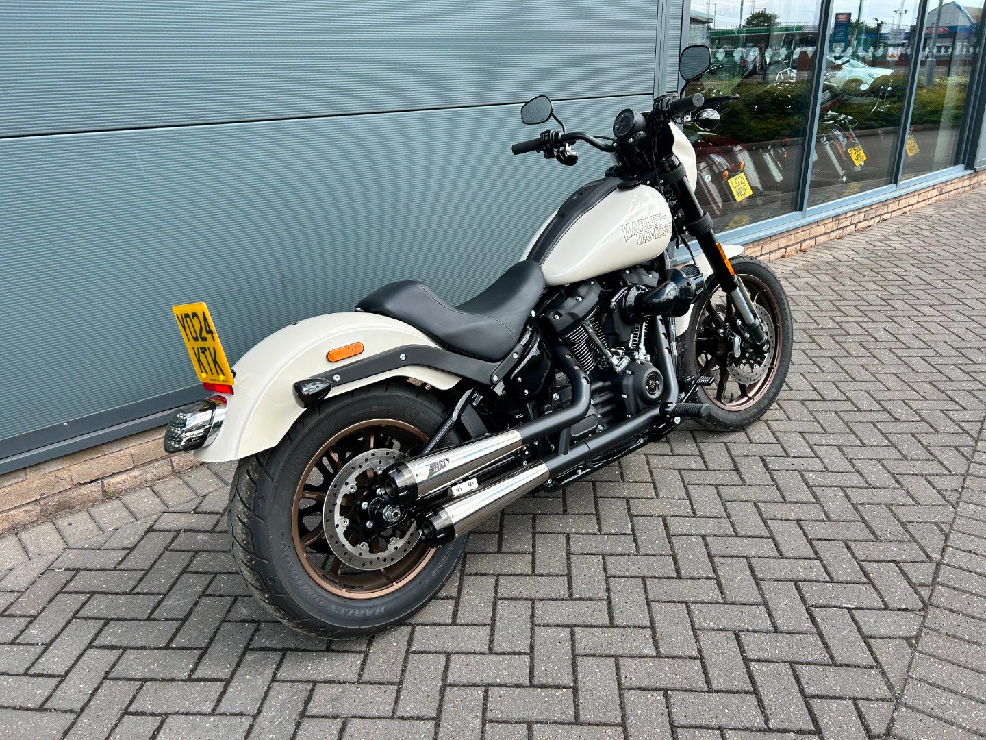 Harley-Davidson SOFTAIL FXLRS LOW RIDER S