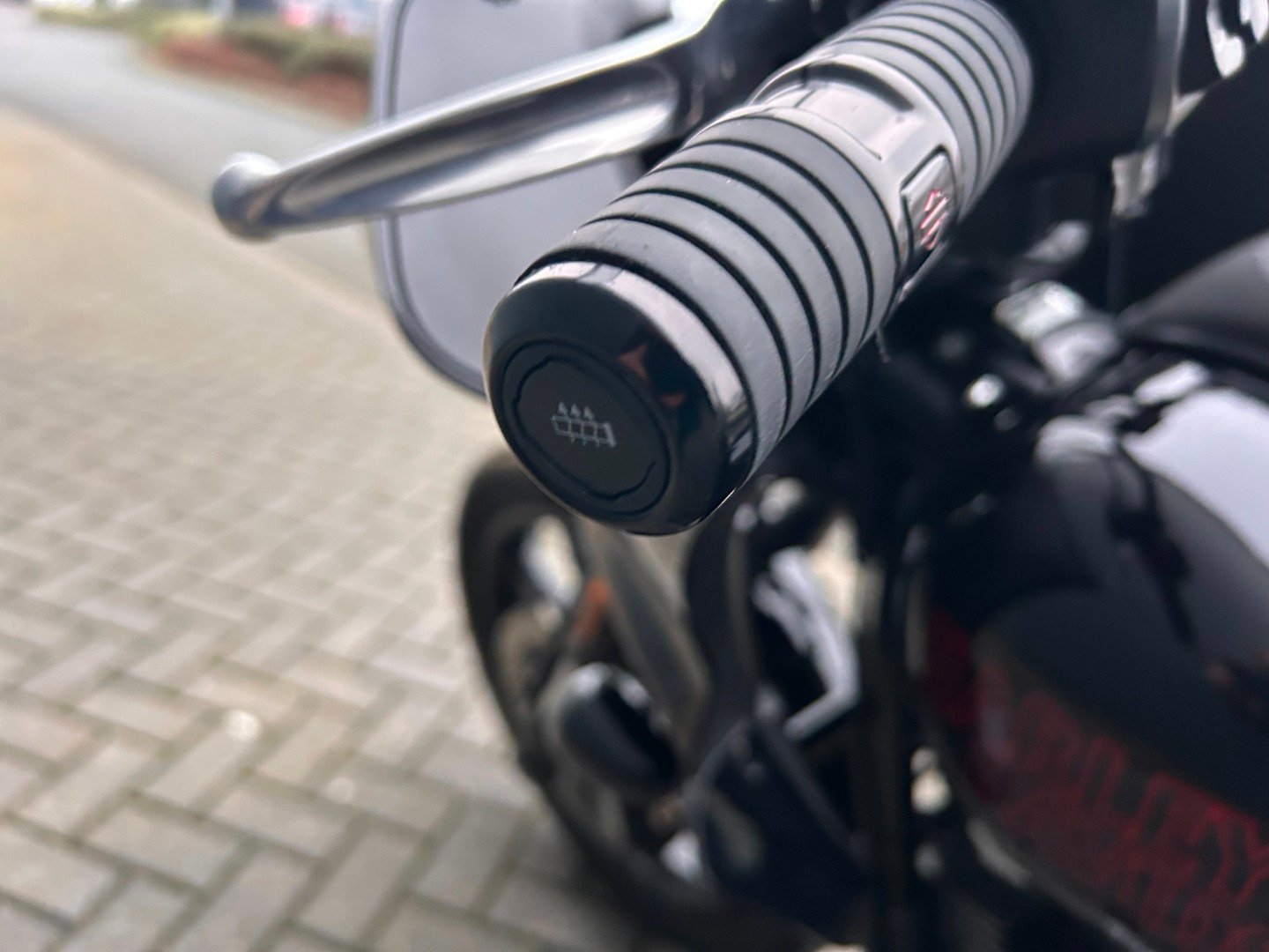 Harley-Davidson SOFTAIL LOW