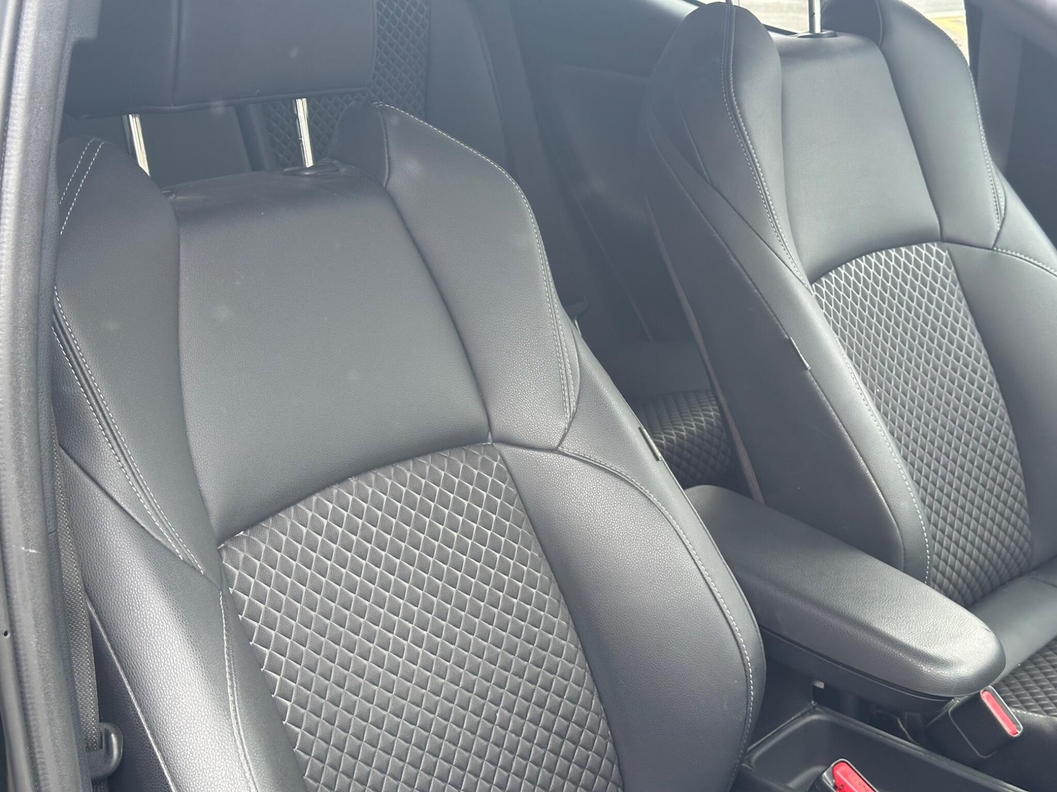 Used Toyota Yaris 2022 for sale - 78184242: Photo 20