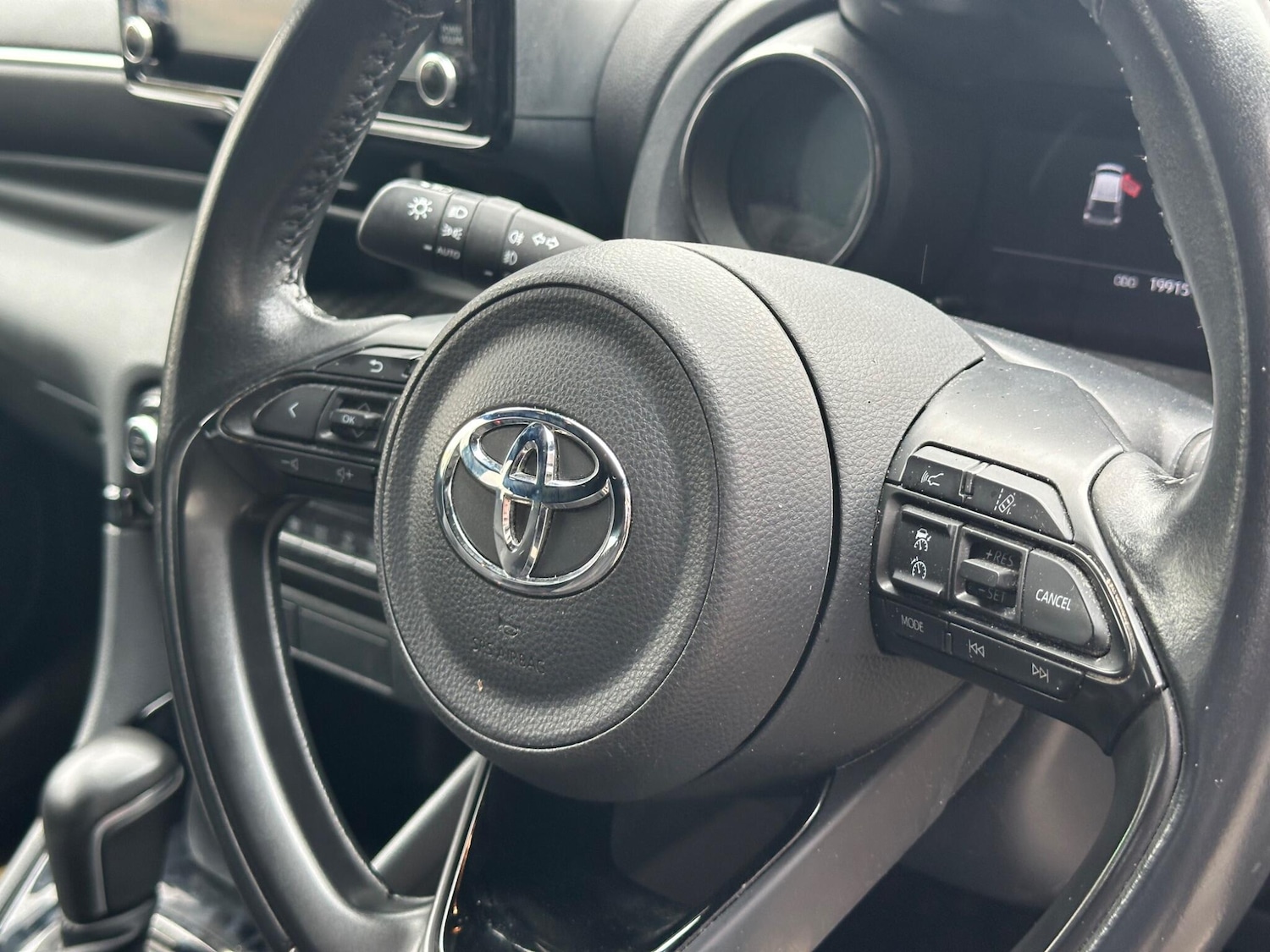 Used Toyota Yaris 2022 for sale - 78184242: Photo 21