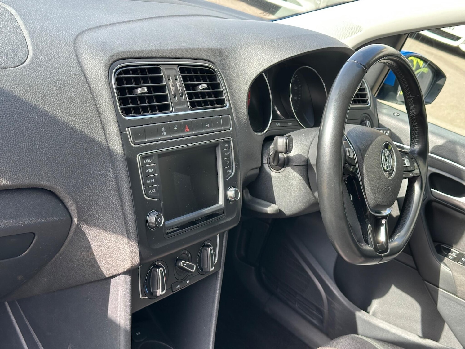 Used Volkswagen Polo for sale - 78100428: Photo 11