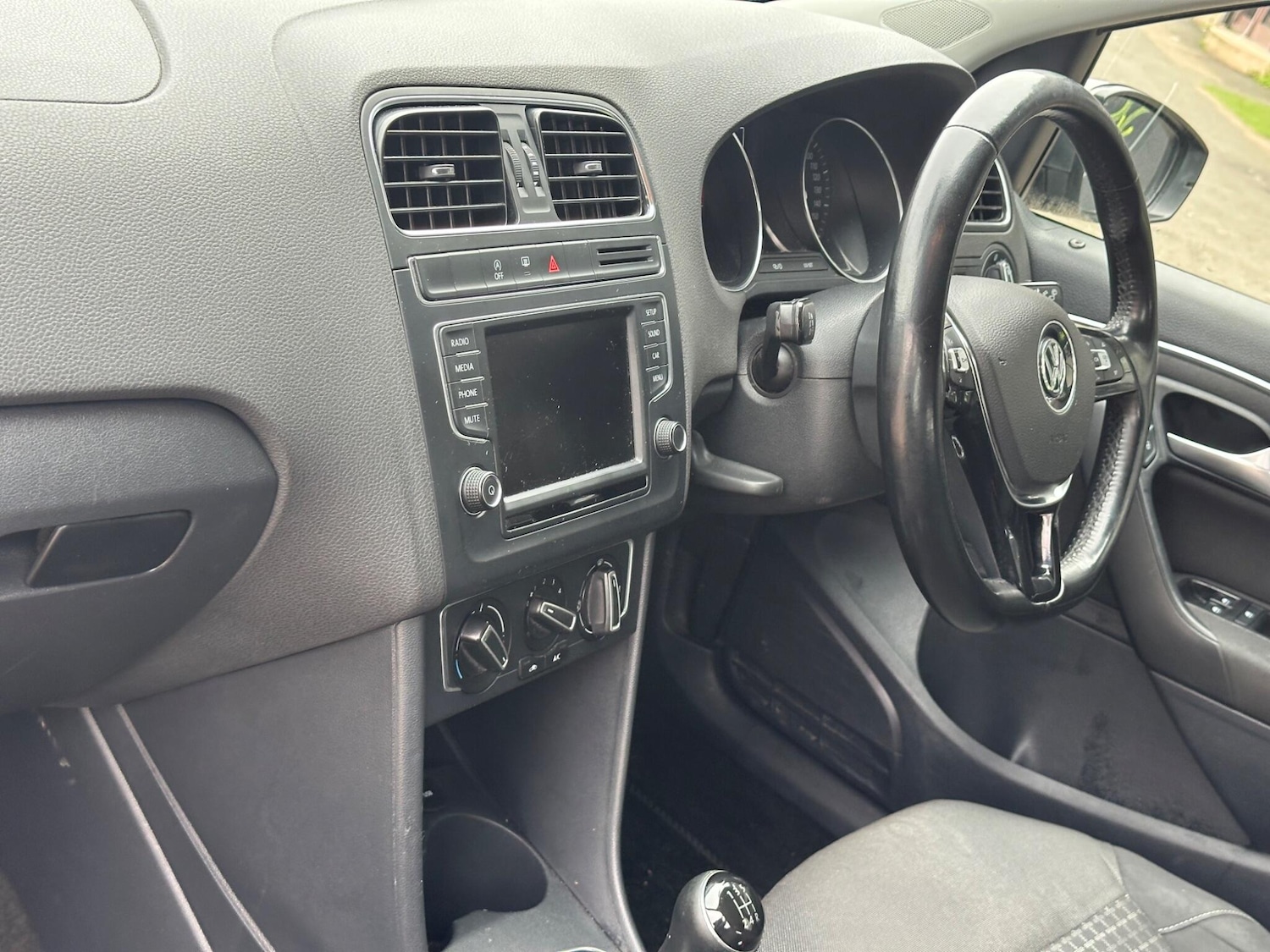 Used Volkswagen Polo for sale - 78101373: Photo 11