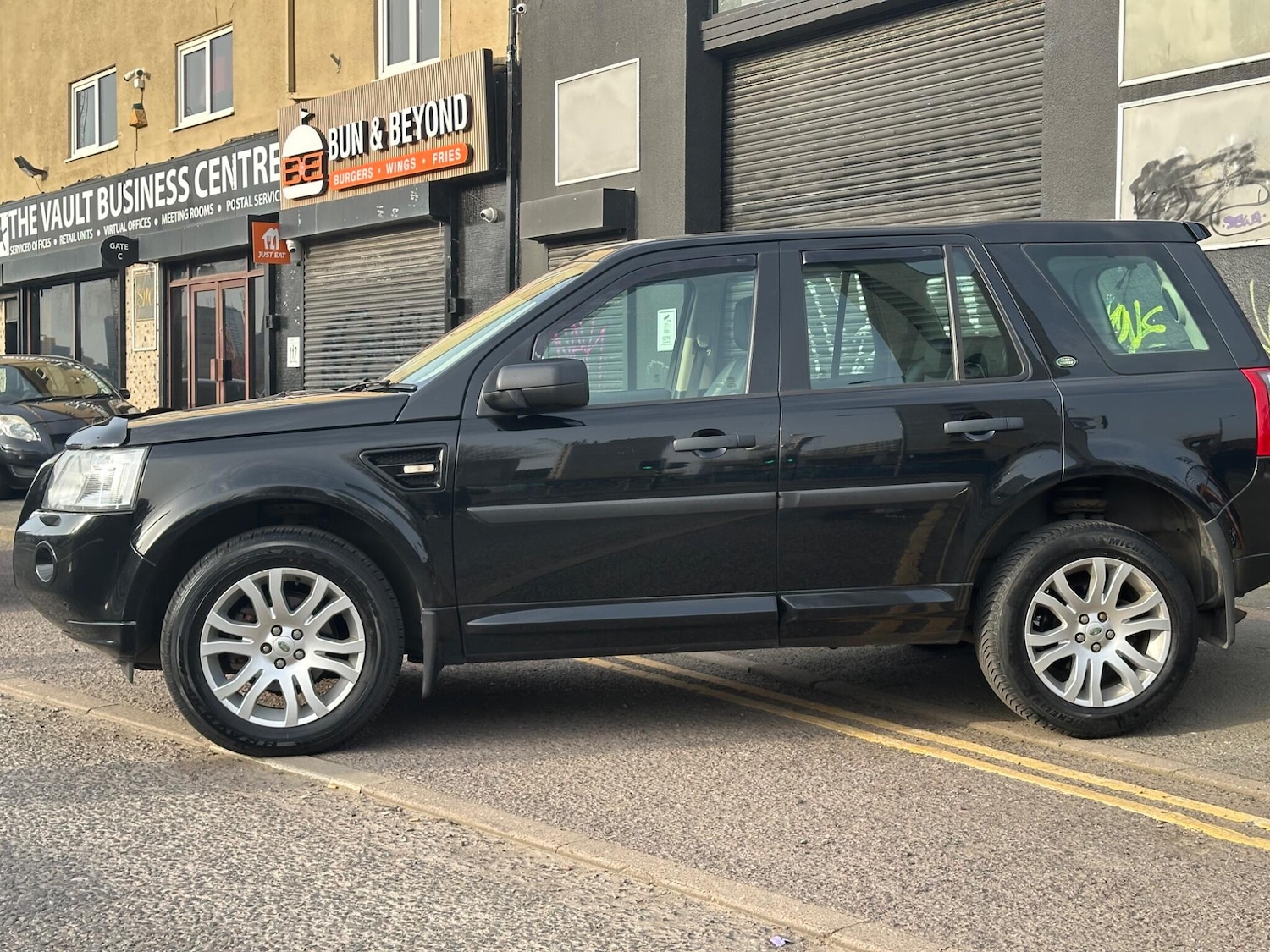 Used Land Rover Freelander 2009 for sale - 78100264: Photo 6