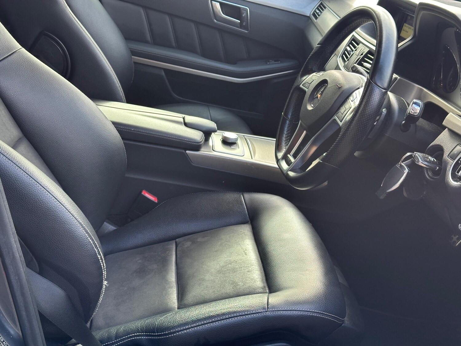 Used Mercedes-Benz E Class for sale - 78101428: Photo 26