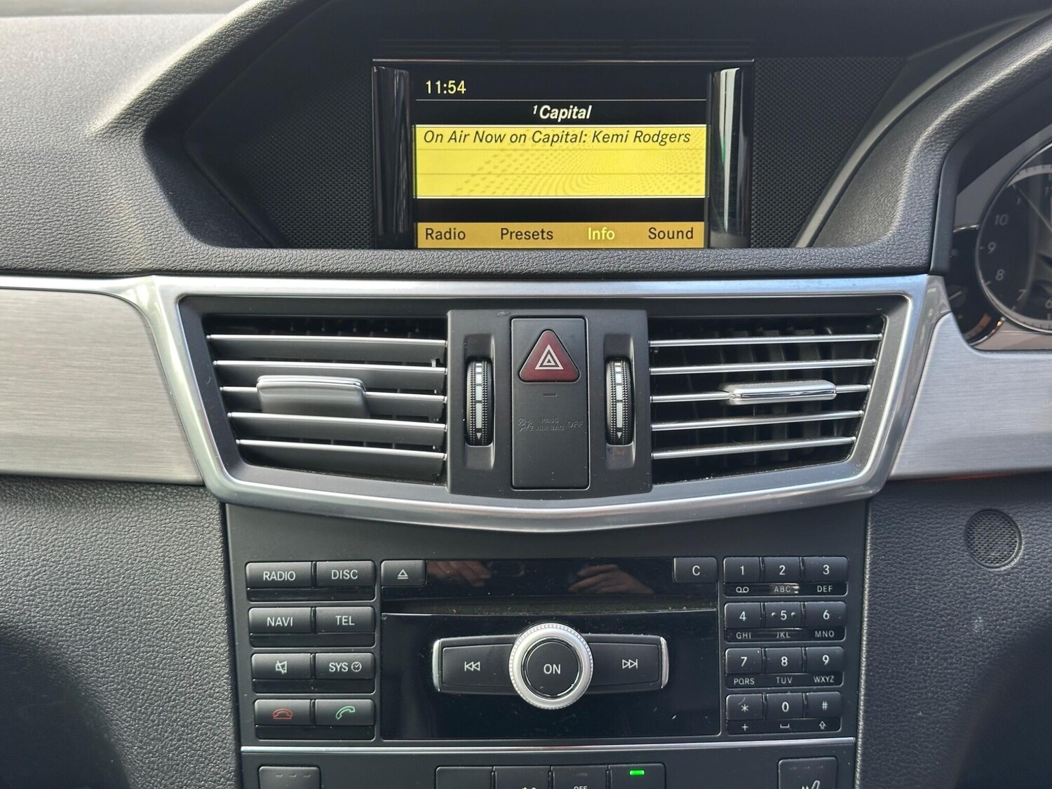 Used Mercedes-Benz E Class for sale - 78101428: Photo 31