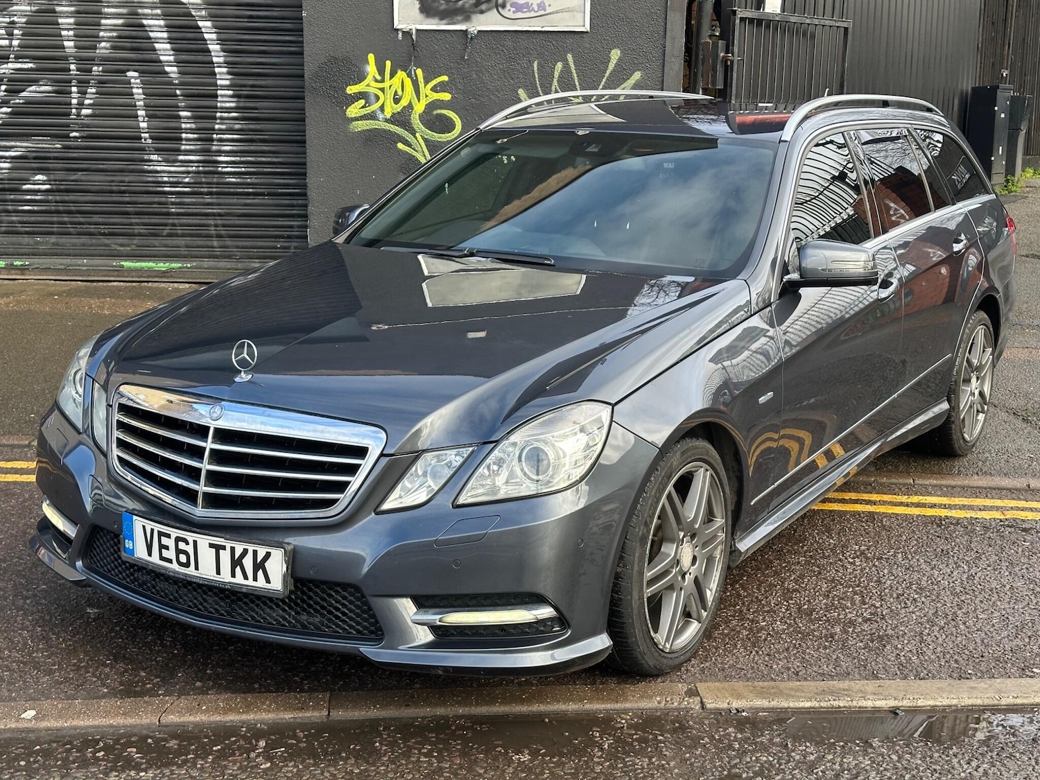 Used Mercedes-Benz E Class for sale - 78101428: Photo 4