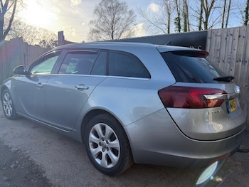 Used Vauxhall Insignia 2013 for sale - 76994157: Photo