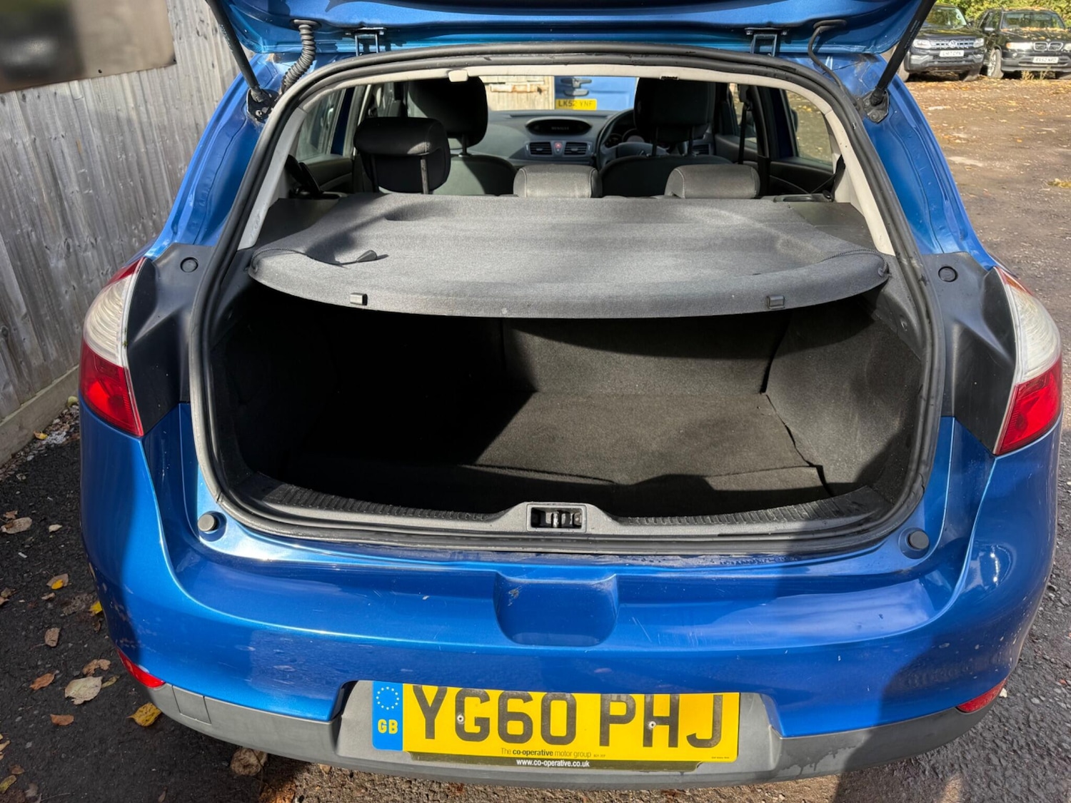 Used Renault Megane 2010 for sale - 76608028: Photo 12