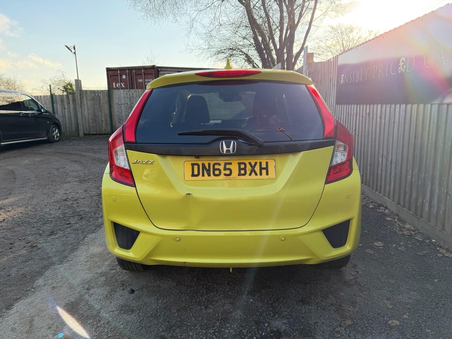 Used Honda Jazz 2015 for sale - 77050145: Photo 6