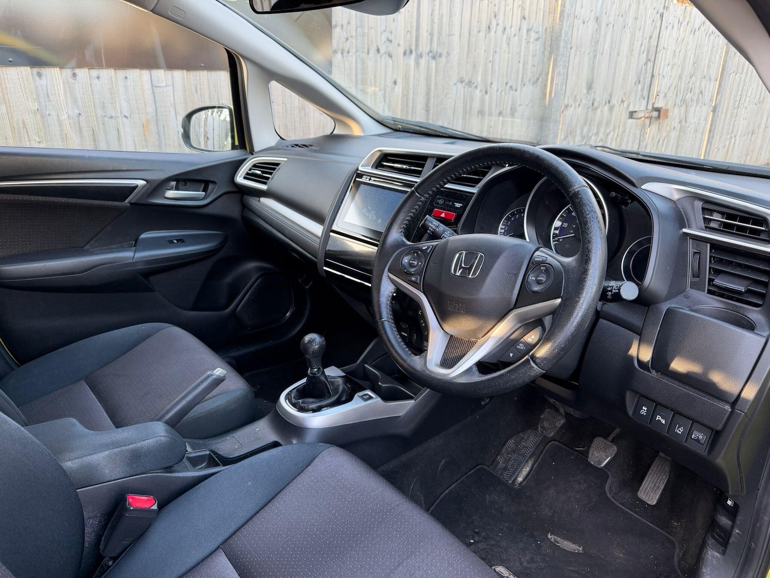 Used Honda Jazz 2015 for sale - 77050145: Photo 9