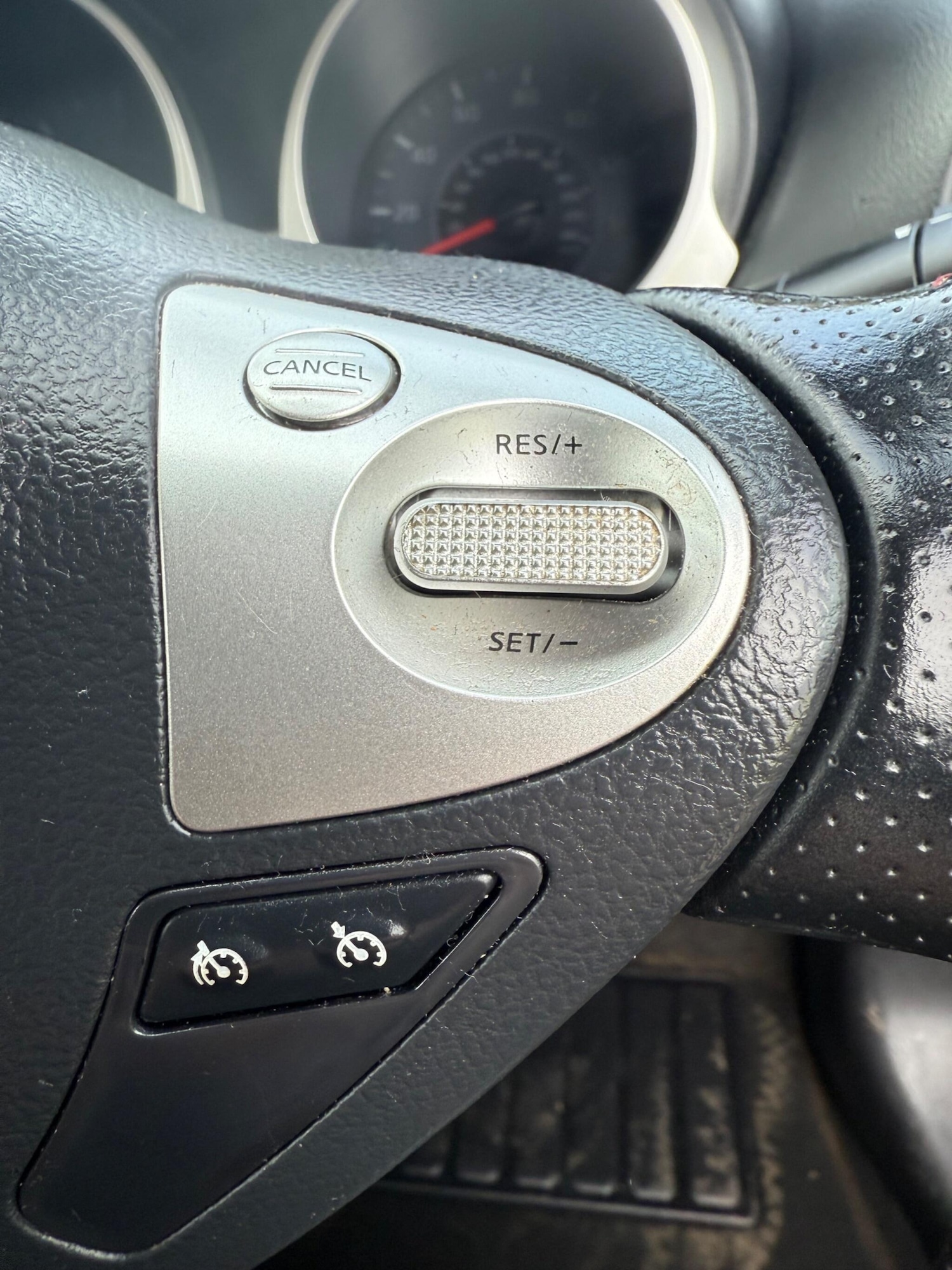 Used Nissan Juke 2015 for sale - 76607958: Photo 14